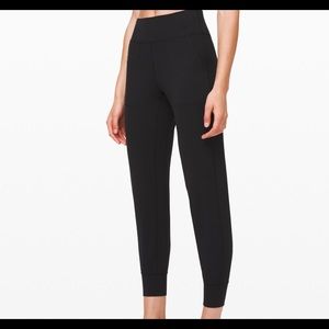 Align Jogger Crop 23”